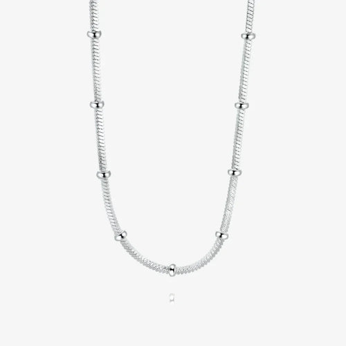 Collier Espace Entrelacé