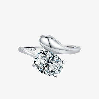 Organic Oval Brilliance Ring