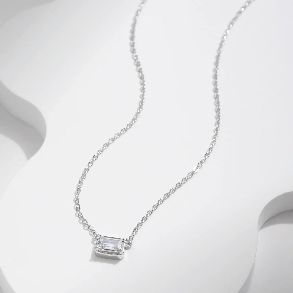Collana Edge Radiance