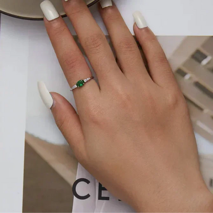 Δαχτυλίδι Emerald Halo